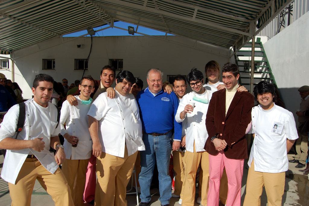 Nicolas Ceballo durante la Tagarninada de 2007 con la chirigota gaditana de El Canijo
